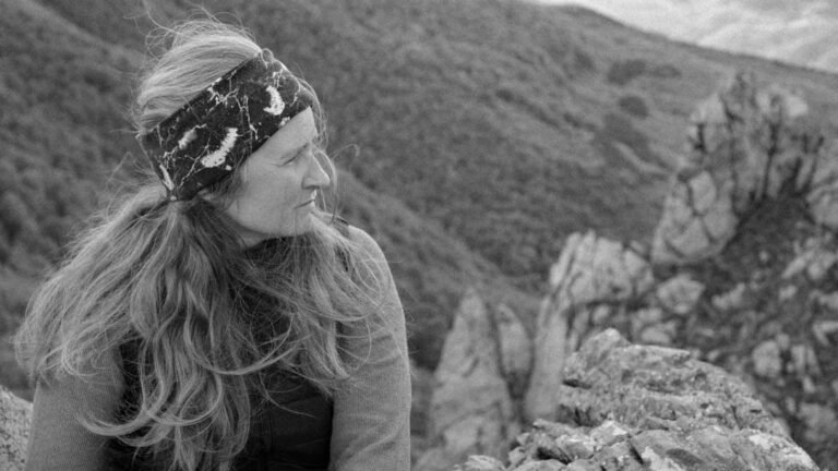 How To Break In New Hiking Boots Women Wide Feet