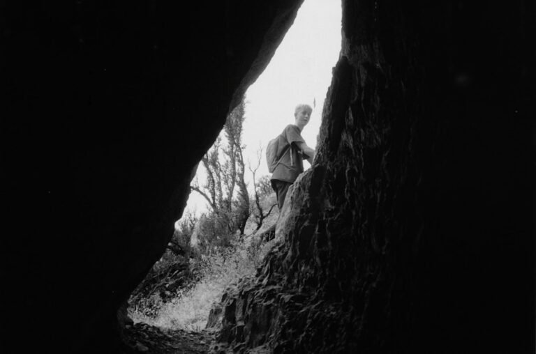 How to Find Hiking Boots That Fit Wide Feet