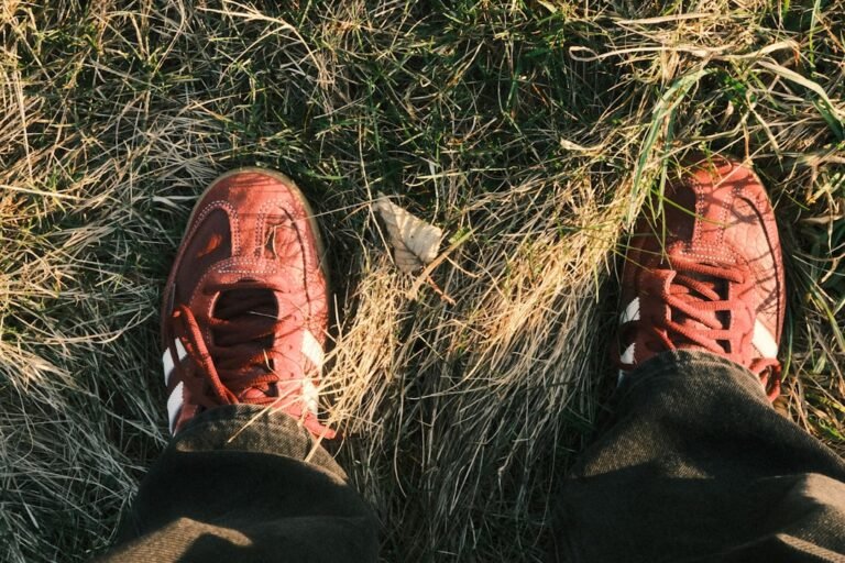 Keen Hiking Boots Women Wide Feet Fit Guide